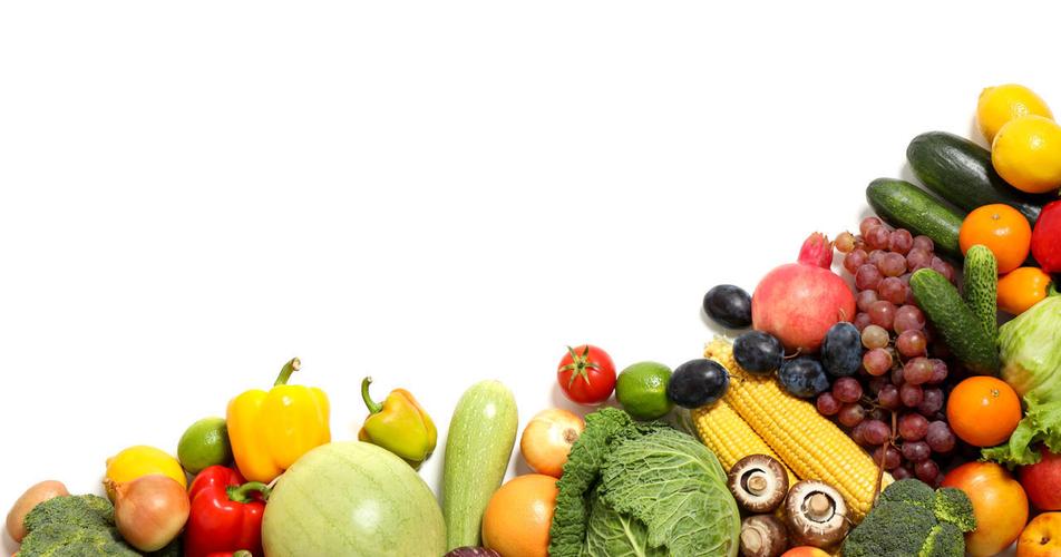 白色背景的新鲜有机水果和蔬菜的分类